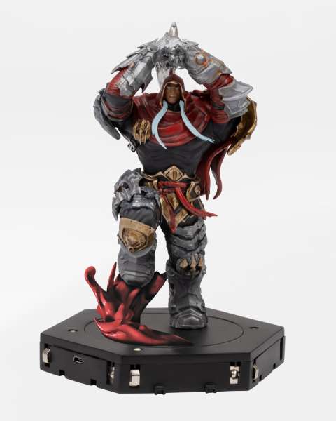 Darksiders Statue &quot;War&quot; with Light